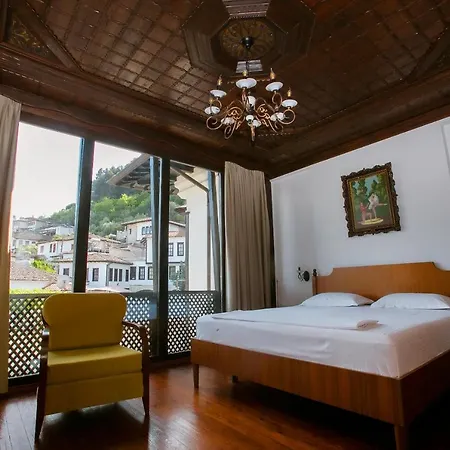Onufri Hotel