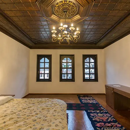 Onufri 4* Berat