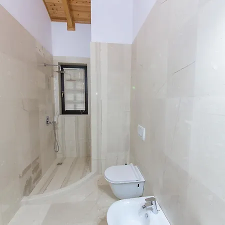 Hotel Onufri