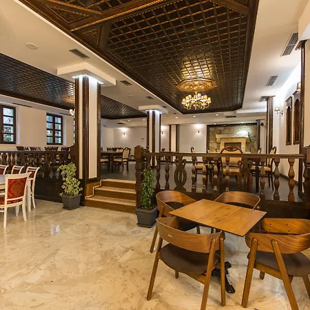 Onufri Hotell 4*